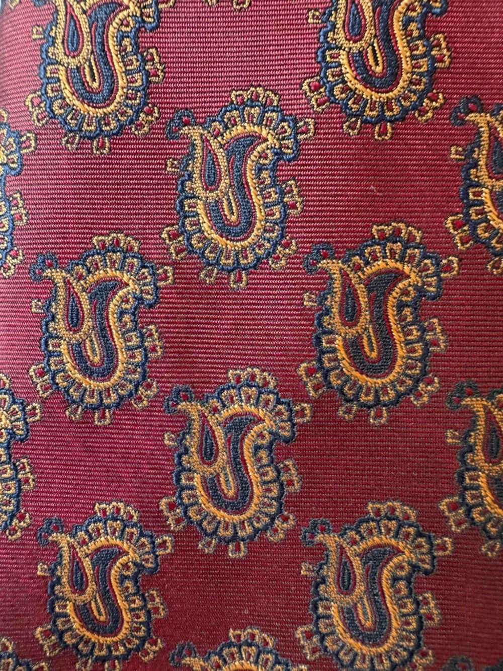 Vintage Tango 100% Silk Maroon Paisley Necktie - 4